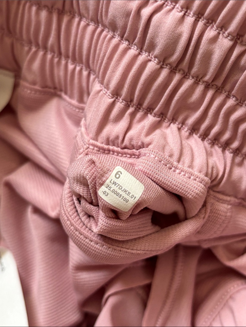 LULULEMON HOTTY HOT HR SHORTS 4” in PINK HAZE SZ 6,8,10 NWT - Picture 7 of 11
